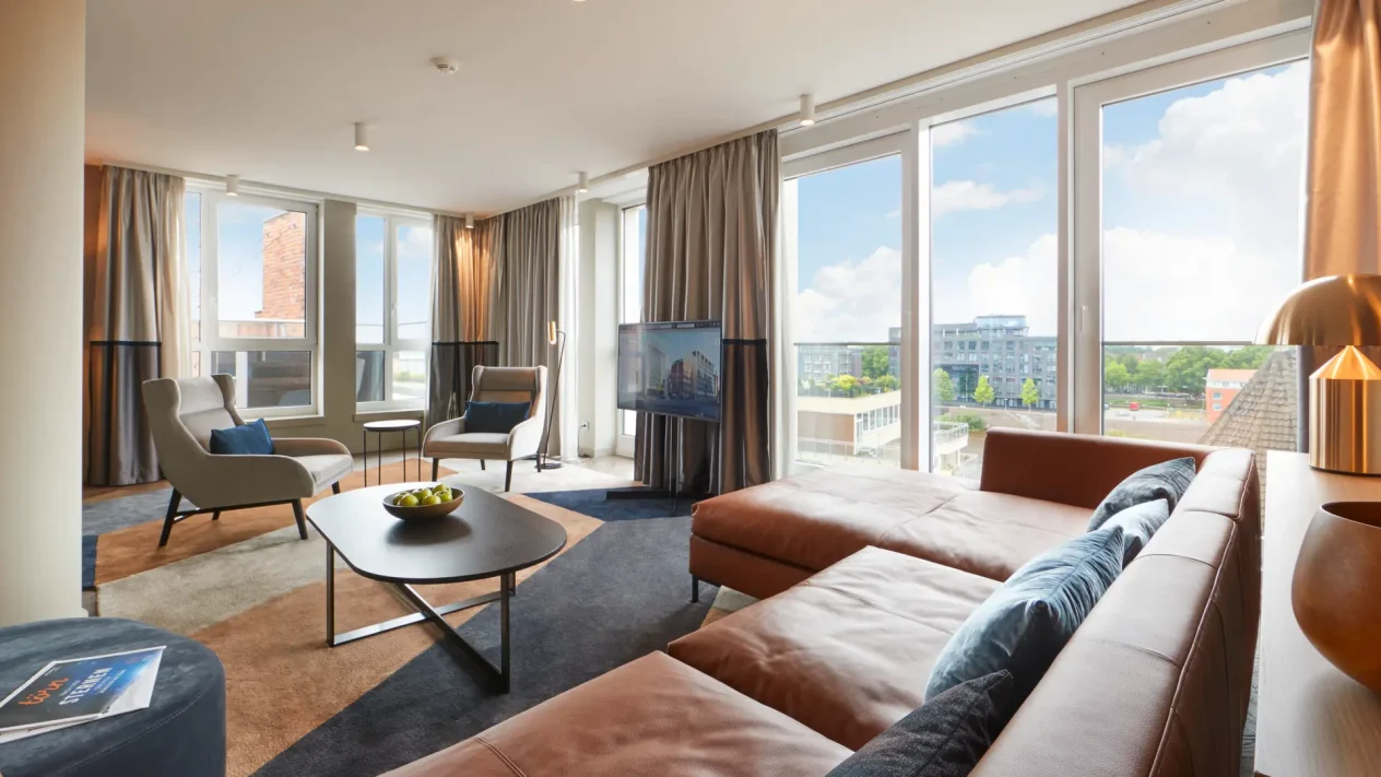 AHB_Grand Suite_01
