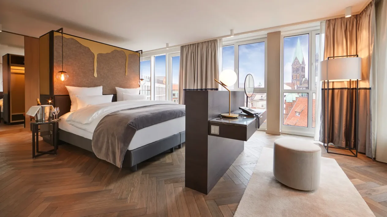 AHB_Grand Suite_02