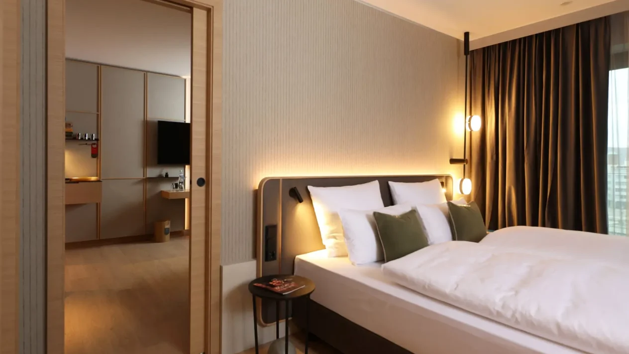 Atlantic Hotel Heidelberg Room 1 (Small)