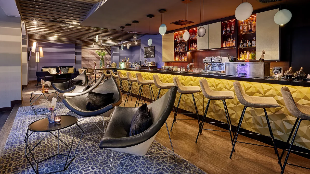 Le Méridien Frankfurt_Legacy Bar Night